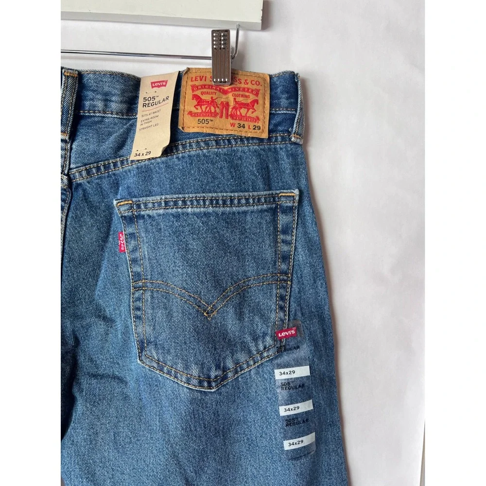 Levis 505 Regular Fit Jeans Mens 34x29 Medium Wash Blue Straight Leg 100% Cotton